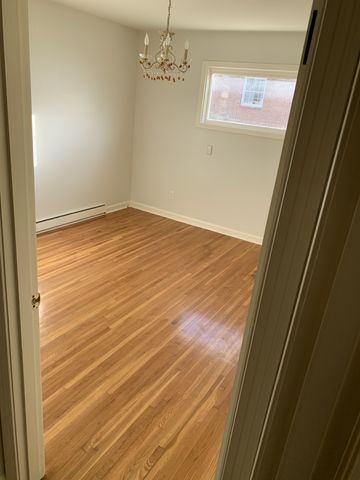 1206 Park Mere Dr, Columbia, TN 38401