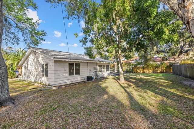 1010 INDIAN BEACH DRIVE DRIVE, Sarasota, FL 34234
