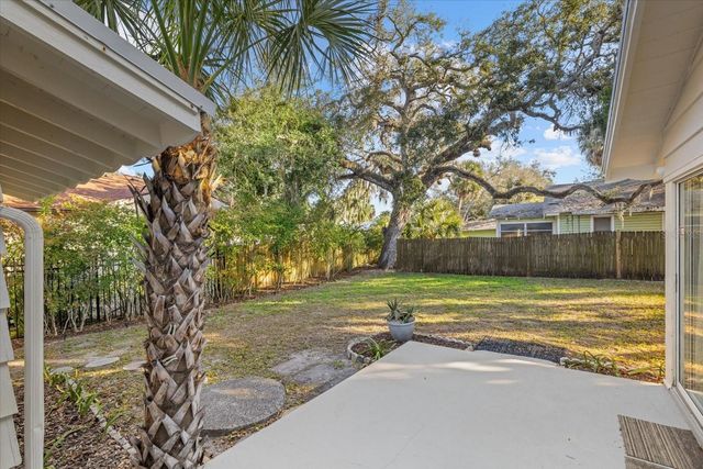 1010 INDIAN BEACH DRIVE DRIVE, Sarasota, FL 34234
