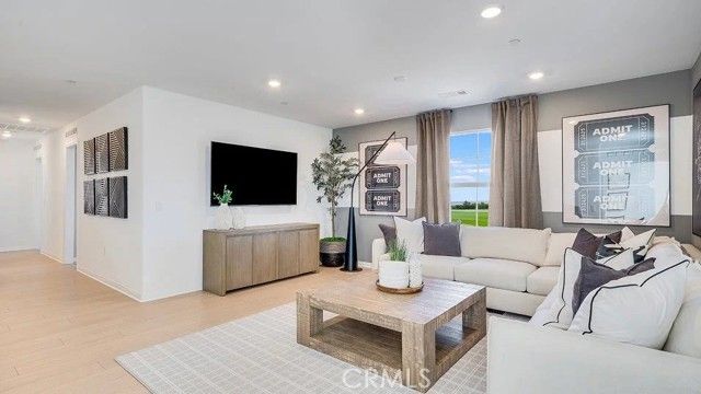 14224 Rollins Street, Hesperia, CA 92345