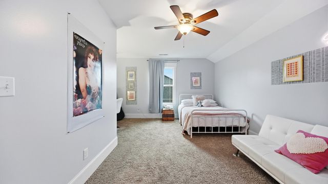 2742 Waterhaven Drive, Chattanooga, TN 37406