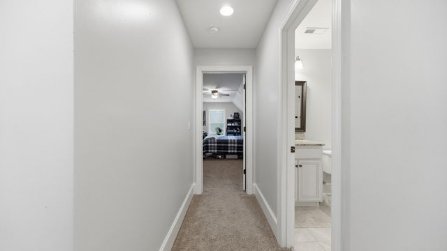 2742 Waterhaven Drive, Chattanooga, TN 37406