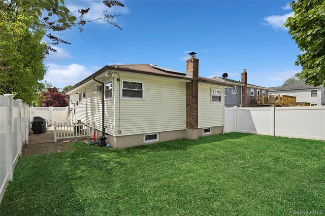 227 Chelsea Avenue, West Babylon, NY 11704