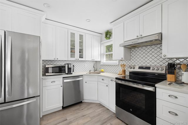 227 Chelsea Avenue, West Babylon, NY 11704