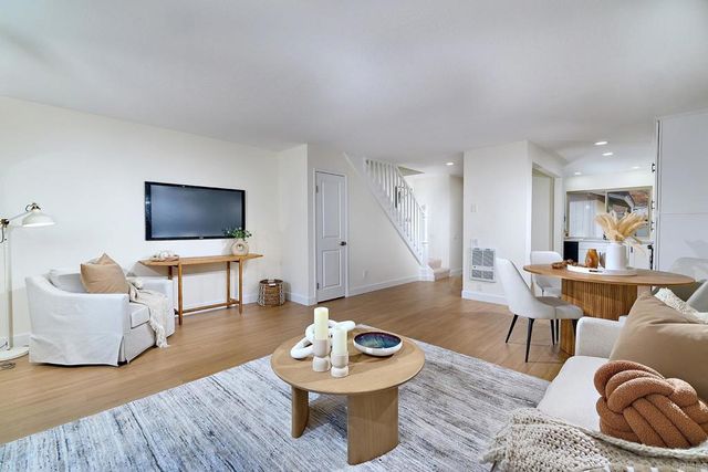 11364 Poblado Road, San Diego, CA 92127