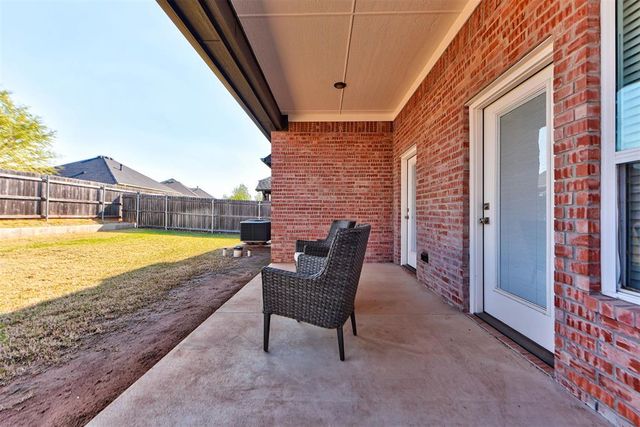 2421 NW 179th Street, Edmond, OK 73012