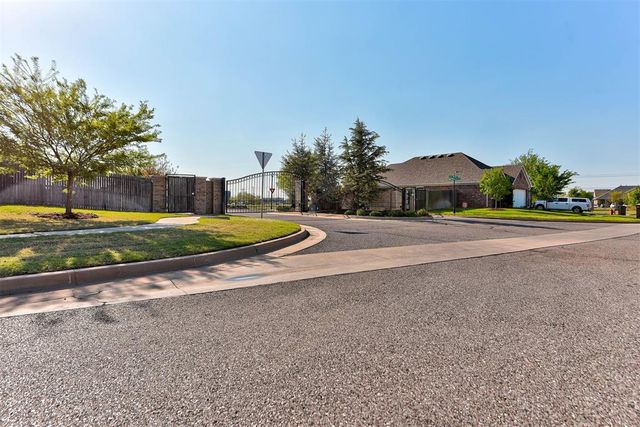 2421 NW 179th Street, Edmond, OK 73012