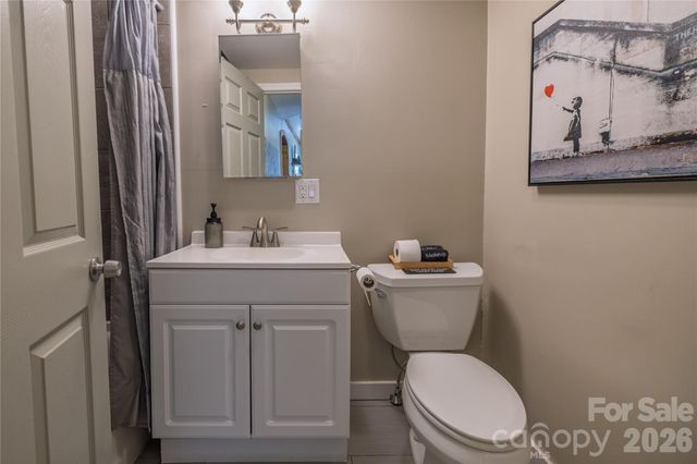 18 Hopedale Circle, Asheville, NC 28806