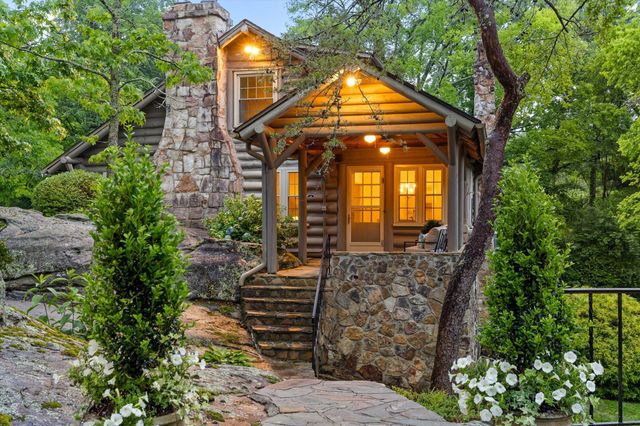 1427 Wood Nymph Trail, Lookout Mountain, GA 30750