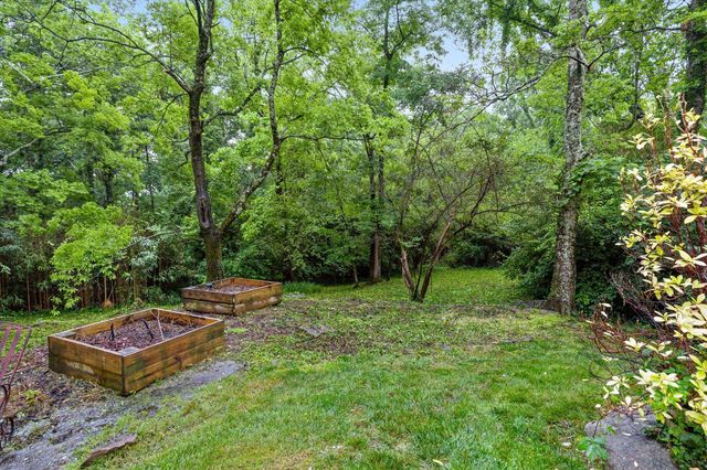 1427 Wood Nymph Trail, Lookout Mountain, GA 30750