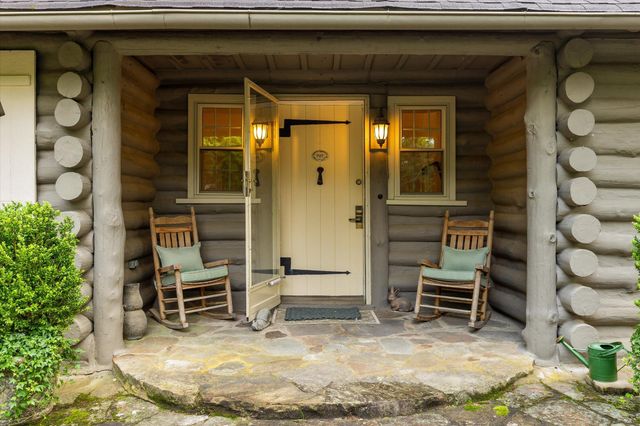 1427 Wood Nymph Trail, Lookout Mountain, GA 30750