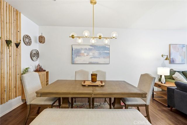 17711 Margate Street 103, Encino, CA 91316