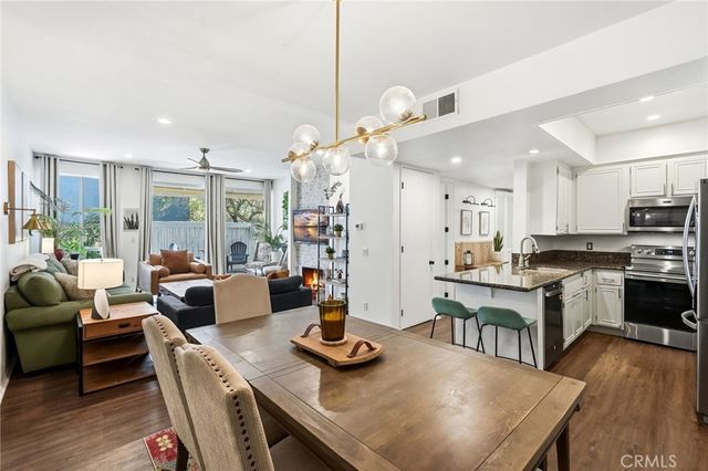 17711 Margate Street 103, Encino, CA 91316