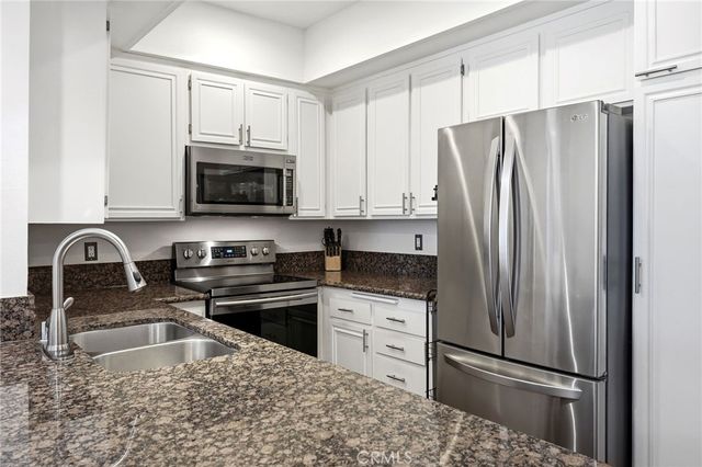 17711 Margate Street 103, Encino, CA 91316