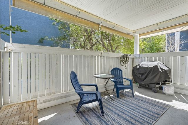 17711 Margate Street 103, Encino, CA 91316