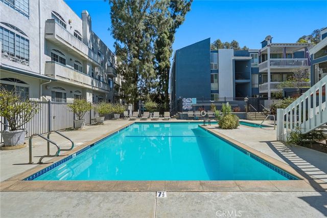 17711 Margate Street 103, Encino, CA 91316