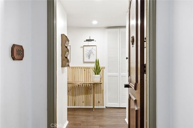 17711 Margate Street 103, Encino, CA 91316