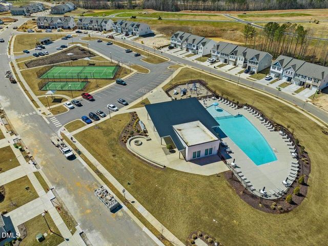 1061 Bolton Pointe Drive, Zebulon, NC 27597