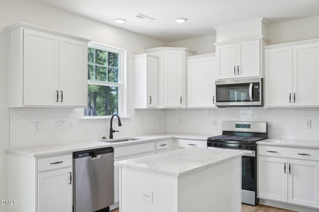 1061 Bolton Pointe Drive, Zebulon, NC 27597