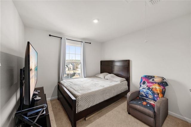 8 Wiltshire Circle, Easley, SC 29642