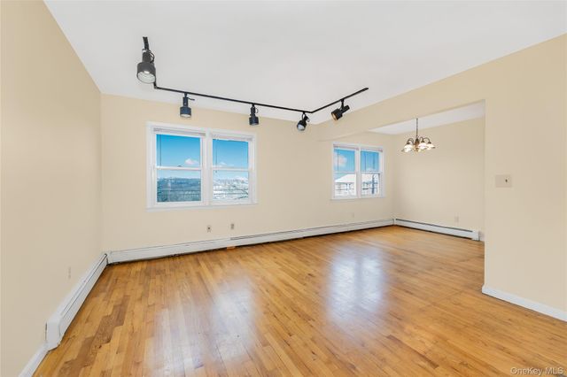 26 Fairview Avenue, White Plains, NY 10603