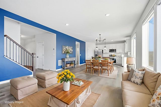 11725 35th Street N, Lake Elmo, MN 55042