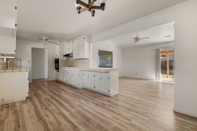 2500 Hampton Way, Turlock, CA 95382