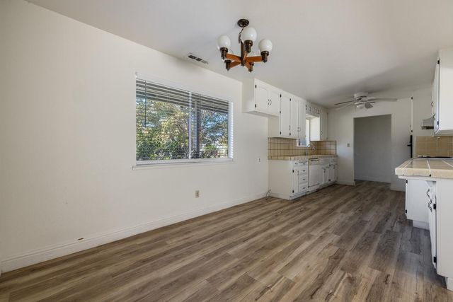 2500 Hampton Way, Turlock, CA 95382