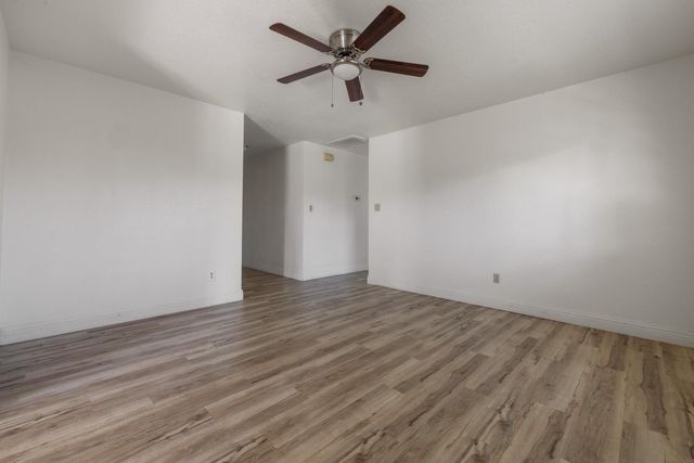 2500 Hampton Way, Turlock, CA 95382