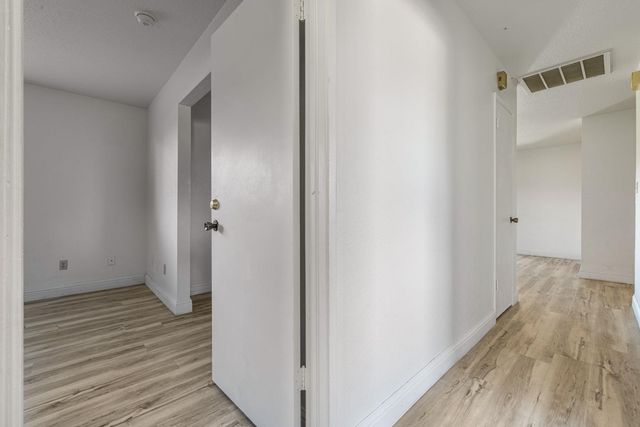 2500 Hampton Way, Turlock, CA 95382