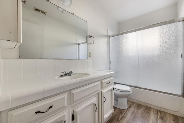 2500 Hampton Way, Turlock, CA 95382