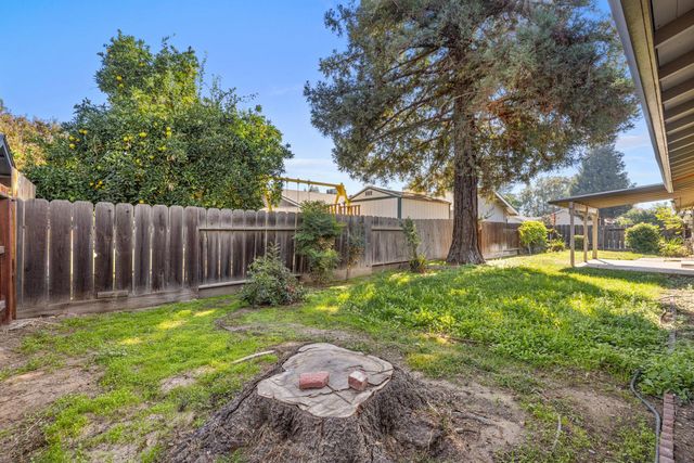 2500 Hampton Way, Turlock, CA 95382