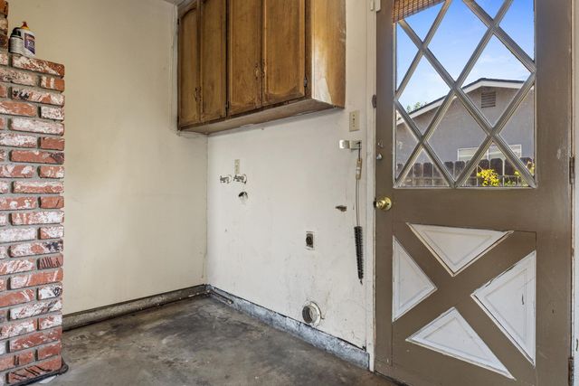 2500 Hampton Way, Turlock, CA 95382