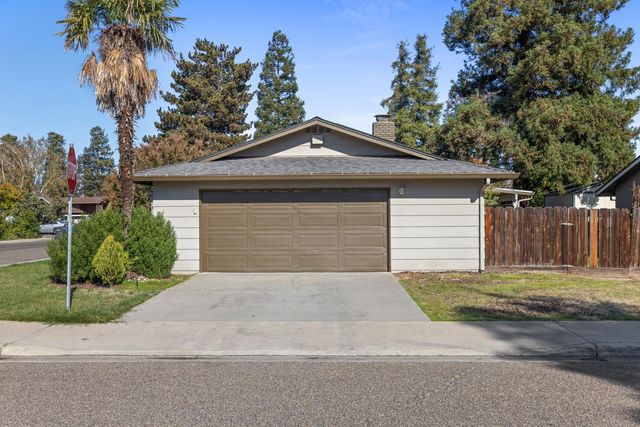 2500 Hampton Way, Turlock, CA 95382