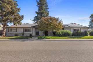 2500 Hampton Way, Turlock, CA 95382