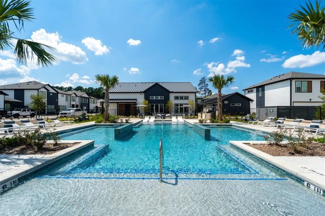 33200 Forest W St 2B, Magnolia, TX 77354