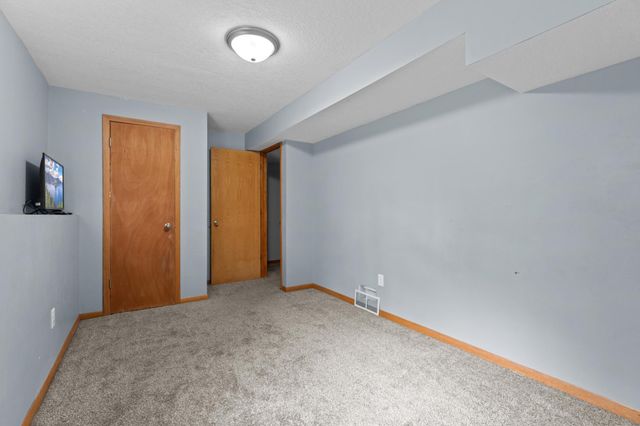 5512 44th Avenue NW, Rochester, MN 55901