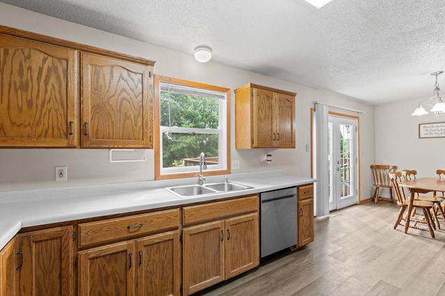5512 44th Avenue NW, Rochester, MN 55901