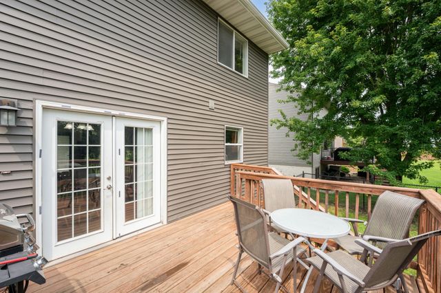 5512 44th Avenue NW, Rochester, MN 55901