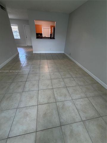 4767 NW 9th Drive 4767, Plantation, FL 33317