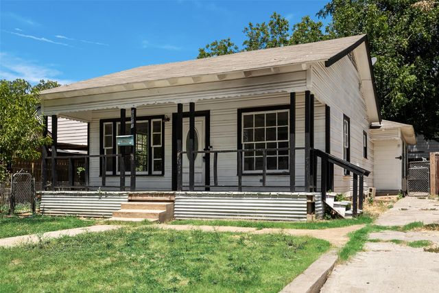 2831 Grafton Avenue, Dallas, TX 75211