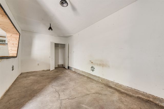 2831 Grafton Avenue, Dallas, TX 75211