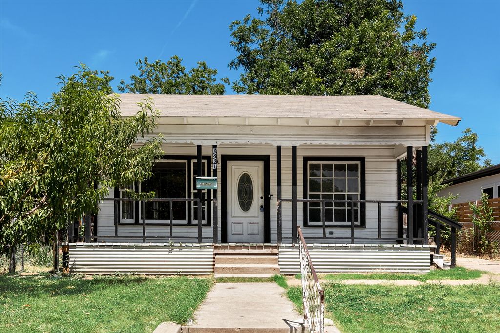 2831 Grafton Avenue, Dallas, TX 75211