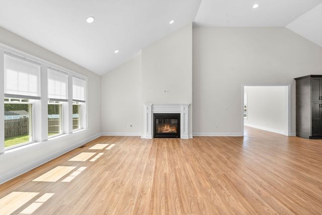 7 Maxwell Lane, Sandwich, MA 02563
