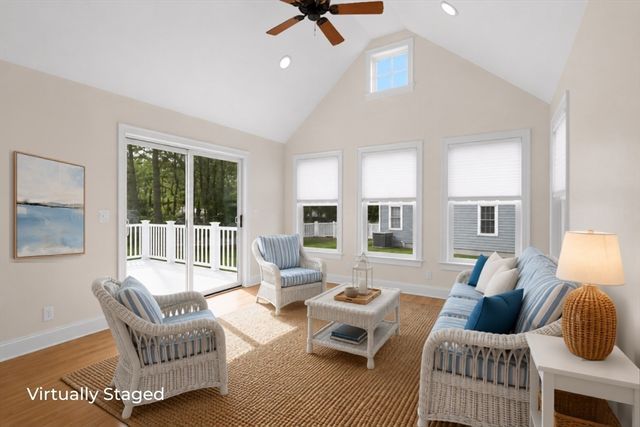 7 Maxwell Lane, Sandwich, MA 02563