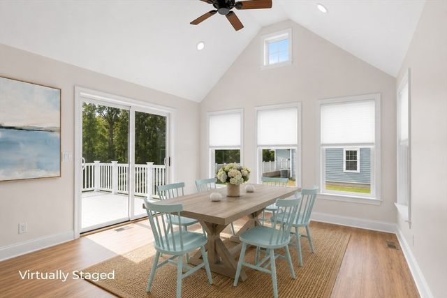 7 Maxwell Lane, Sandwich, MA 02563