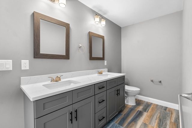 7 Maxwell Lane, Sandwich, MA 02563