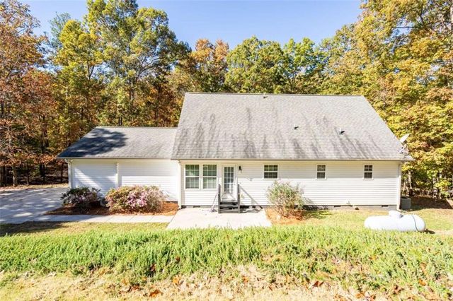 19 Silver Hills Road, Silver Creek, GA 30173