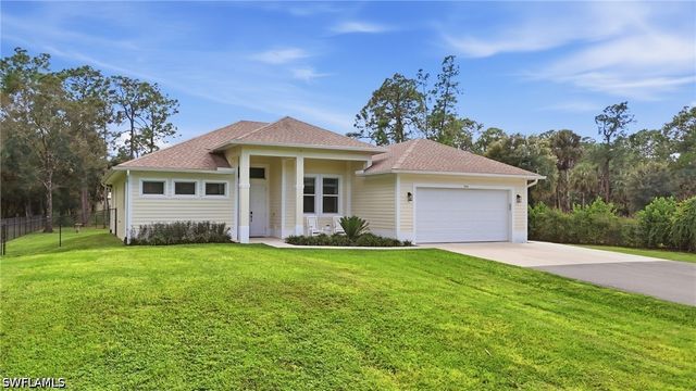 1264 14th AVE NE, Naples, FL 34120