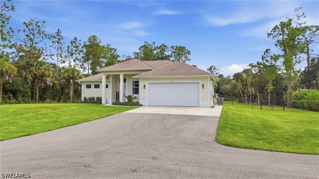 1264 14th AVE NE, Naples, FL 34120